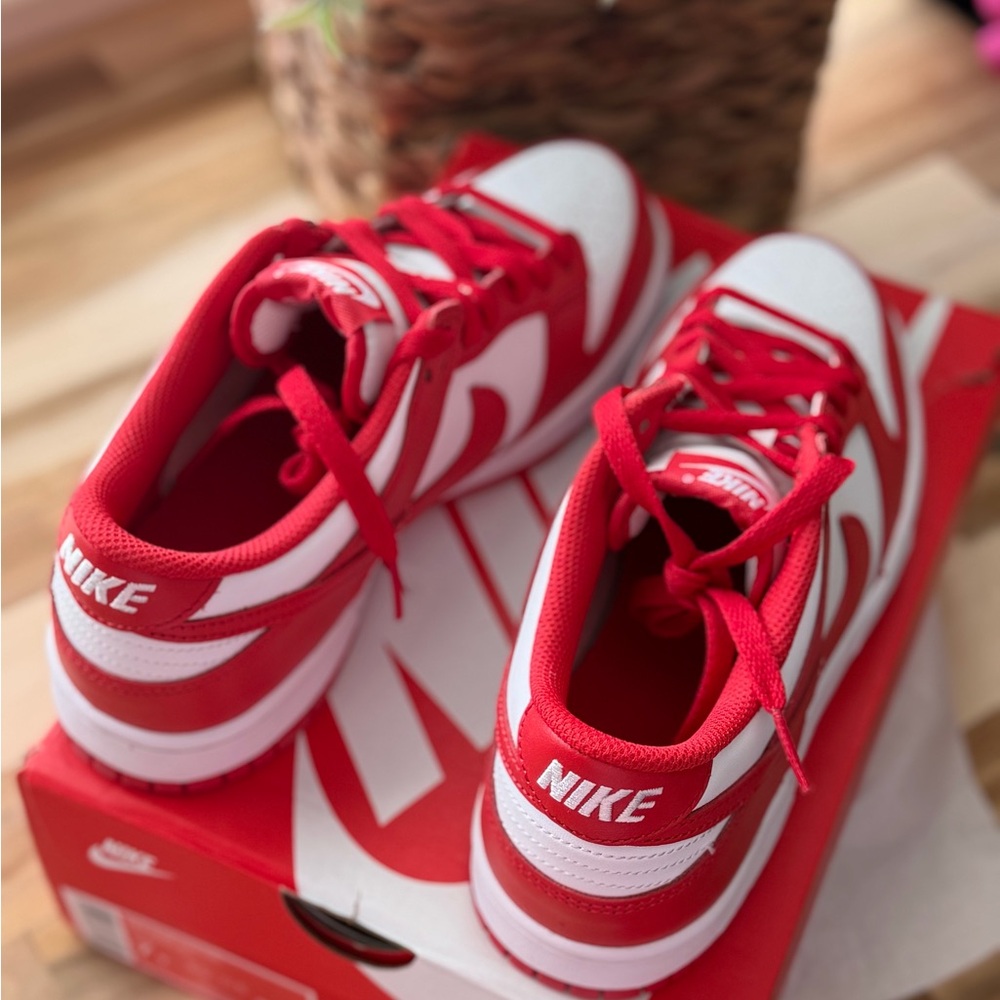Nike Women’s Red and White Athletic Sneakers - Picture 2 of 3
